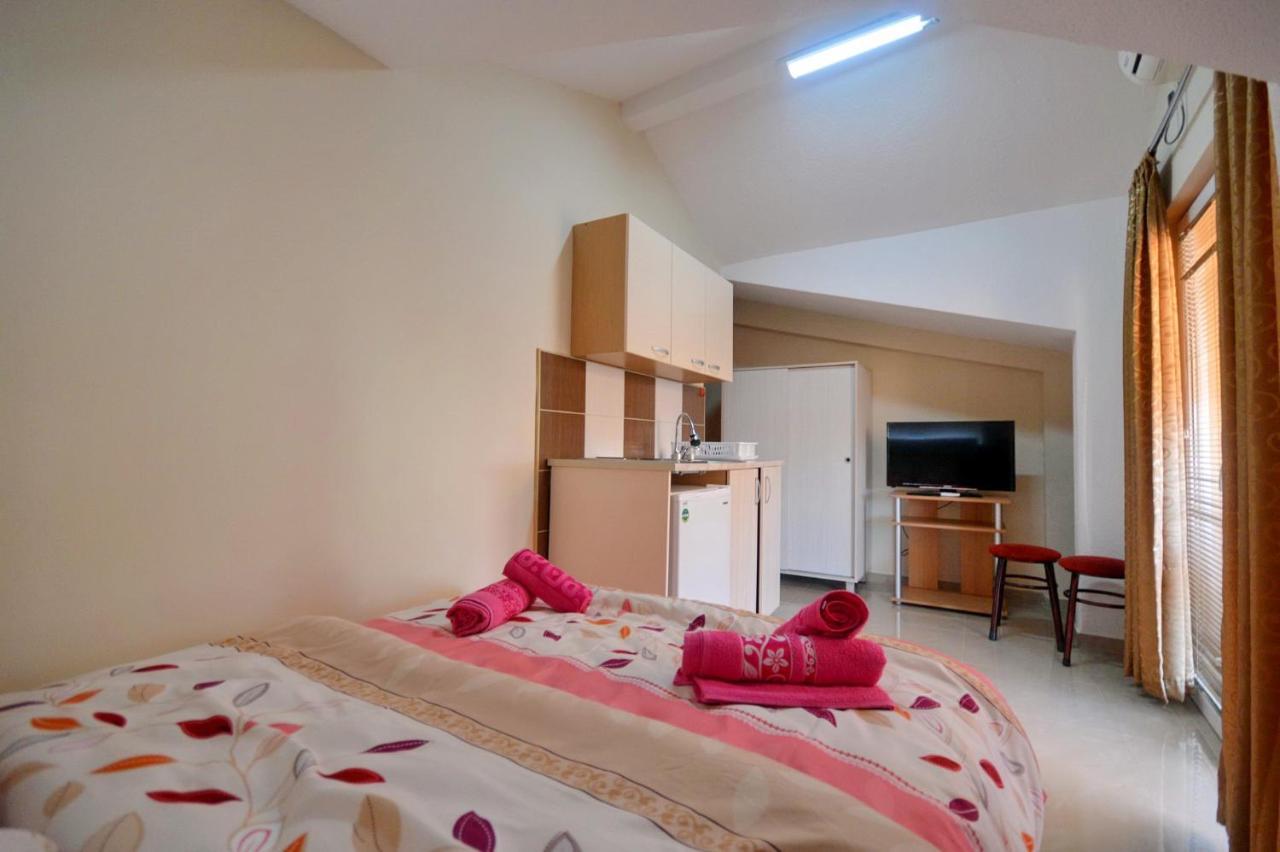 Vila Tea Petrusevski Ohrid Exterior photo